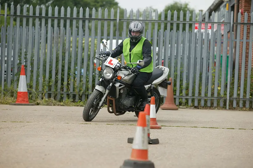 Getting a UK Motorbike License Online Without Test